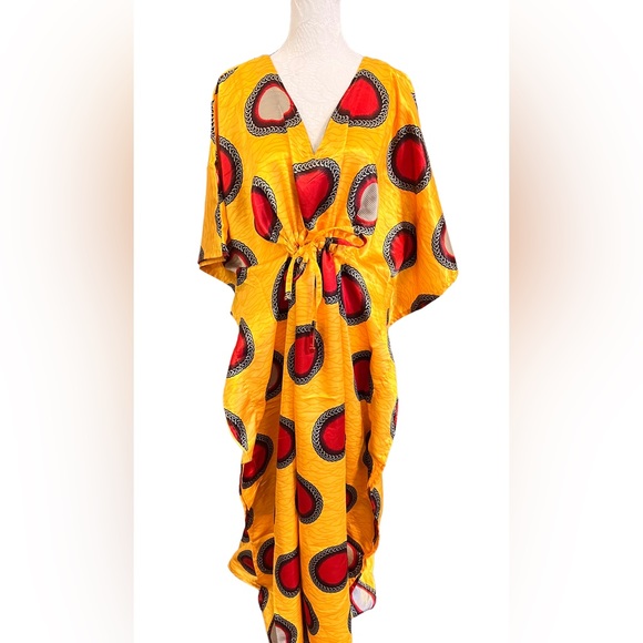 SALE! PASSION GOLD AND RED LONG CAFTAN/KAFTAN - Picture 4 of 4